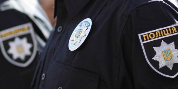 На вулиці Гната Хоткевича пограбували вагітну жінку