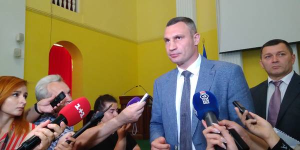 Кличко вимагає звільнитися трьох керівників комунальних підприємств
