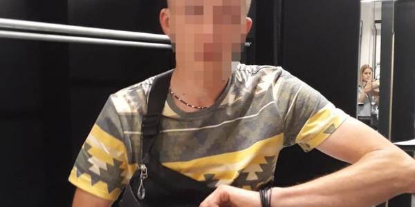 На Оболоні затримали неадекватного любителя парфумів   