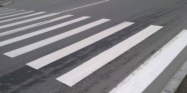 «Косі зебри» на переходах зменшать аварійність на 10%