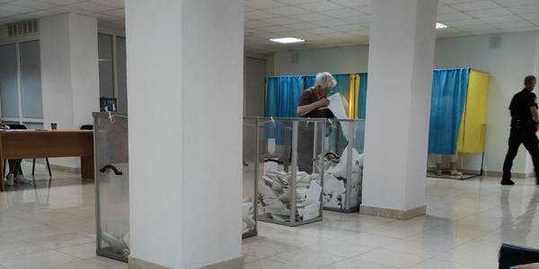 Як голосують у Шевченківському районі