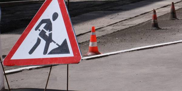Нічні обмеження руху: на вулиці Драгоманова проведуть ремонт