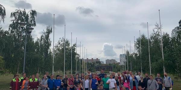 Жителі Троєщини самотужки боролися з нарко-написами