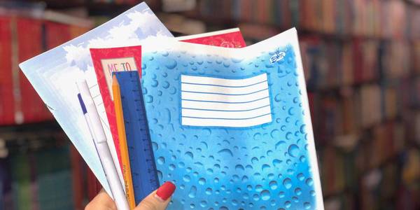 Школярам приготуватися: де у Києві вигідно купувати зошити