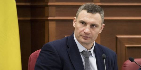 Віталій Кличко звернувся до президента та уряду