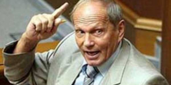 Почепив на гак: як Ярослав Кендзьор віддячив агенту КДБ