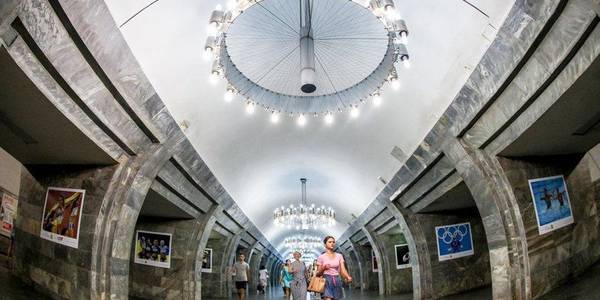 Через футбол, перекриють три станції столичного метро
