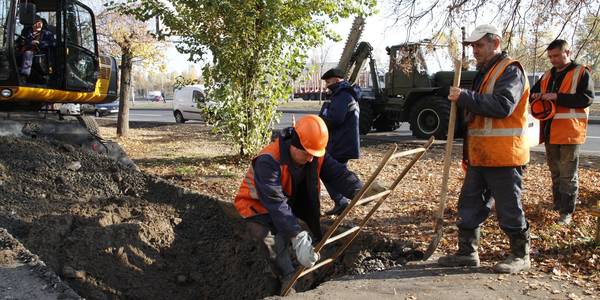На 3 вулицях Києва відключили холодну воду: адреси
