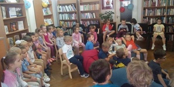 У Солом'янському районі влаштують Library Fashion Day
