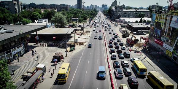 Два дні доведеться об'їжджати Шулявку: перекриють рух