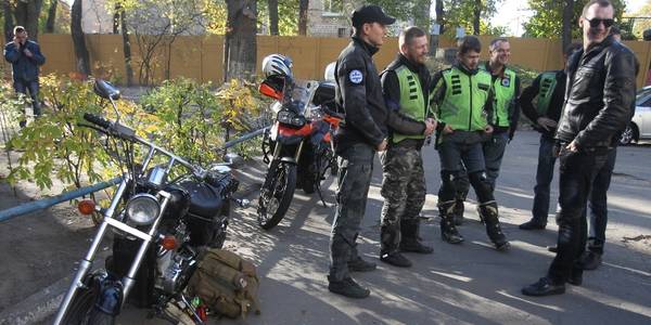 Кров у лікарні від байкерів: у столиці підписали незвичну угоду