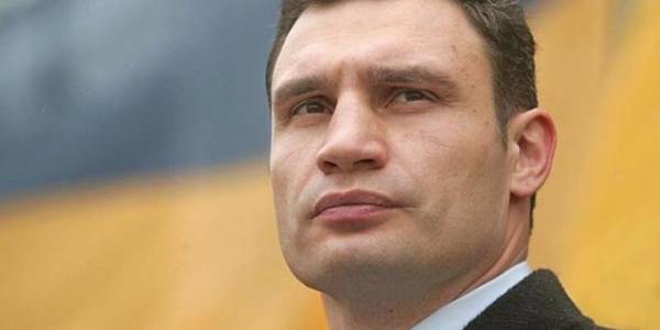 Кличко відкрив сесію і розповів про початок опалювального сезону