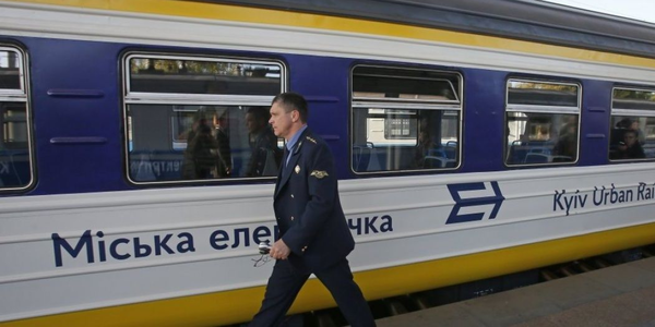 Рух міських електропоїздів зірваний через вандалізм