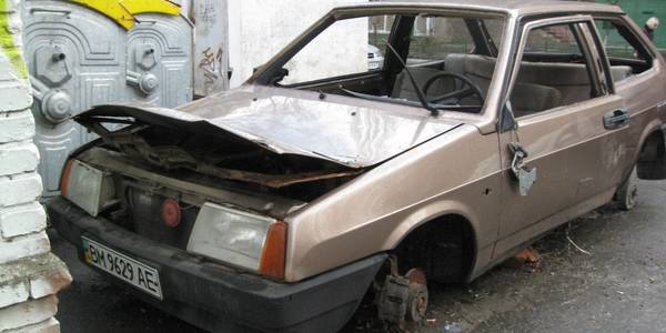 У Києві визначили лідерів безхазяйних авто