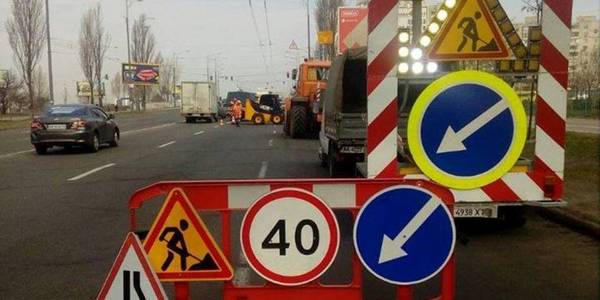 На Стратегічному шосе у Києві планують ремонт двох шляхопроводів 