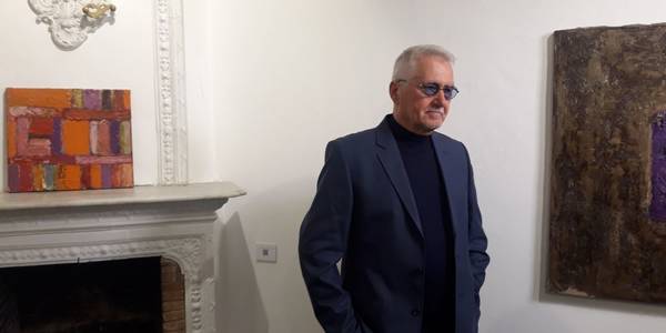 Легендарний український художник демонструє артефакти у столиці