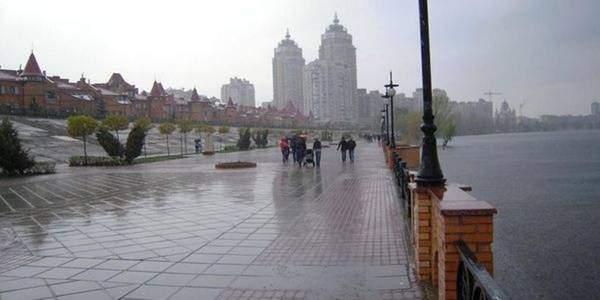 Погода не сприяє покращенню якості повітря у столиці: дані забруднення