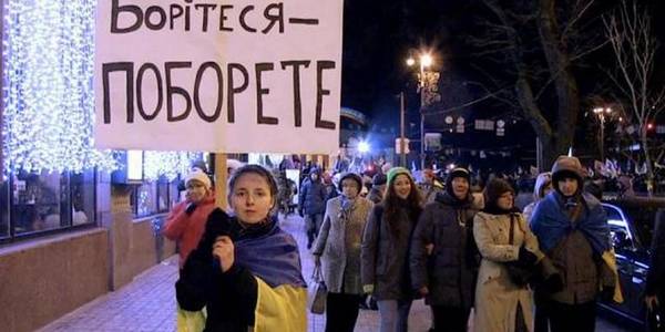 Кличко привітав українців із Днем Гідності і Свободи: Гідність – це любити свою країну і вірити в неї