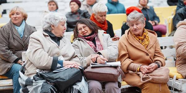 Безкоштовні заняття влаштовують киянам поважного віку