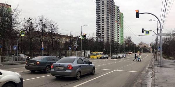 Безпечний Київ: на Відрадному встановили 15 світлофорів
