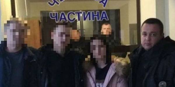 Київські підлітки поставили на вуха всю поліцію