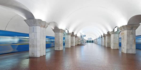 У Києві зачинено центральну станцію метро (ОНОВЛЕНО)