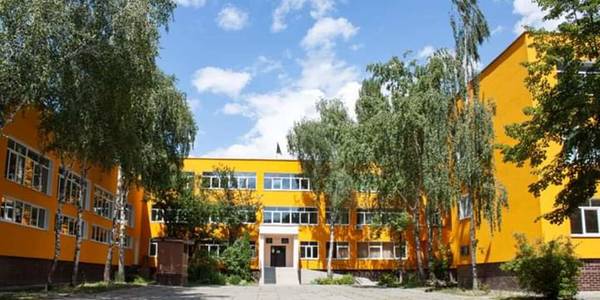 На Виноградарі розбудують школу