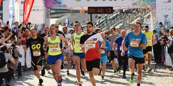 Центр Києва перекриють через пробіг