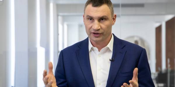 Кличко: Значний приріст захворілих стався за рахунок 26 священників Києво-Печерської лаври