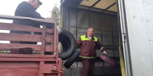 З Дарниці вивезли всі автомобільні шини