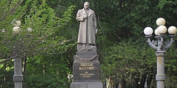 У Києві хочуть знести пам`ятник Ватутіну