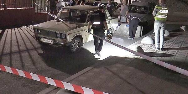 У Печерському районі невідомий стріляв у студентів