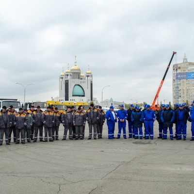 Команди Київенерго і Київводоканалу