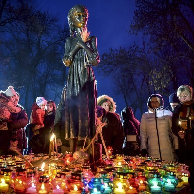 ... десятки, сотні вогників