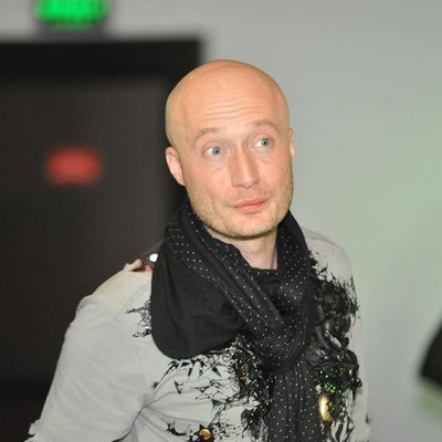 Янж Недвецький – дизайнер, популярний серед зірок зарубіжного шоу-бізнесу