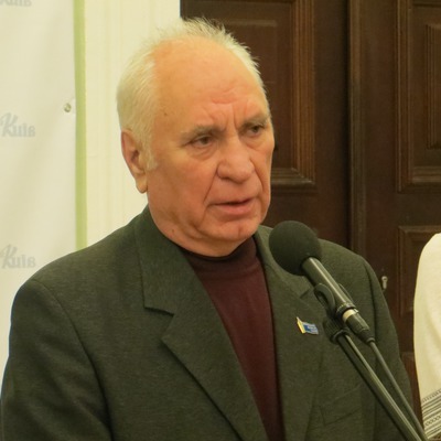 Видання прийшов привітати її колишній головний редактор Віталій Карпенко 