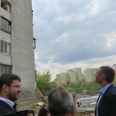 Мер запитав про якість робіт у місевої мешканки...