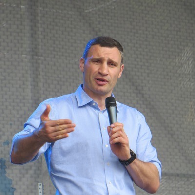 Мер розповів про важливість вивчення англійської мови...