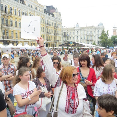 Всі учасники розділилися на групи, якими керували спостерігачі