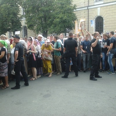 Злагоджена робота правоохоронців допомогла нікому не постраждати