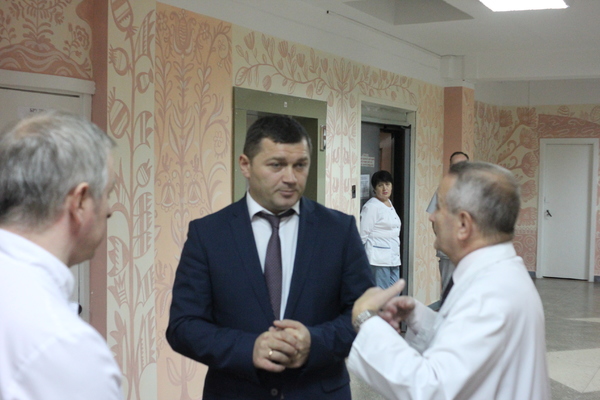 Юрій Кожара відповідає на питання заступника голови КМДА
