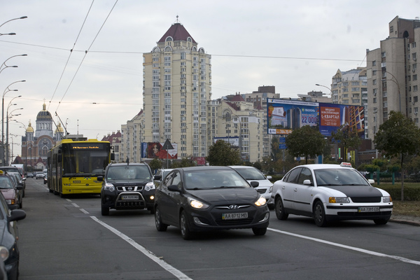Кореспонденти «Вечірки» провели ранок з активними та привітливими жителями Оболоні