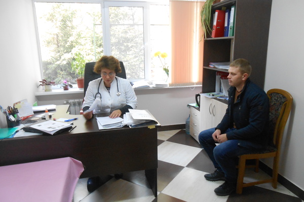 Завідуюча відділенням медико-психологічної реабілітації ветеранів та бійців АТО Ірини Рожелюк