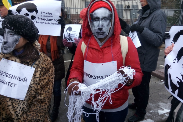 "путін-слідчий" вже готується підшити справу білими нитками