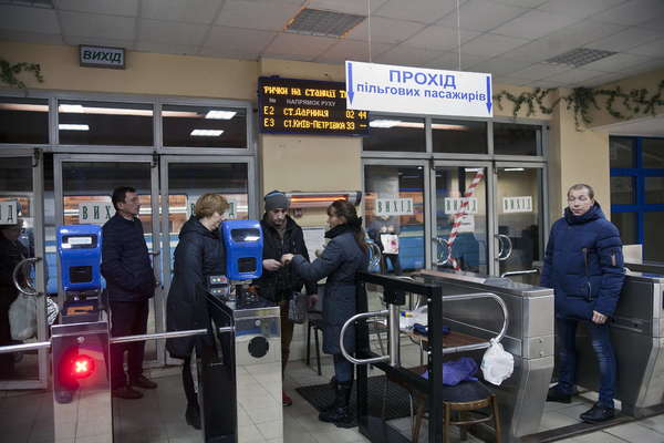Не усі турнікети працюють в автоматичному режимі