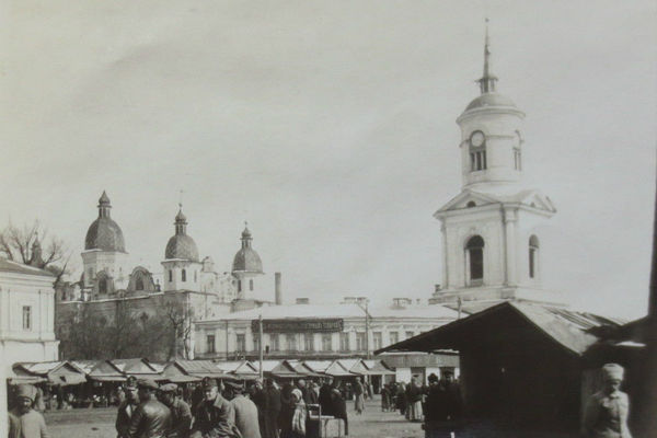 Контрактова площа