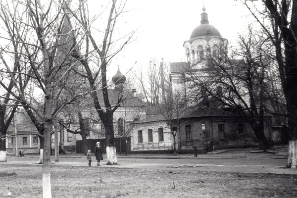 Вулиця Почайнинська, 1982-й рік.