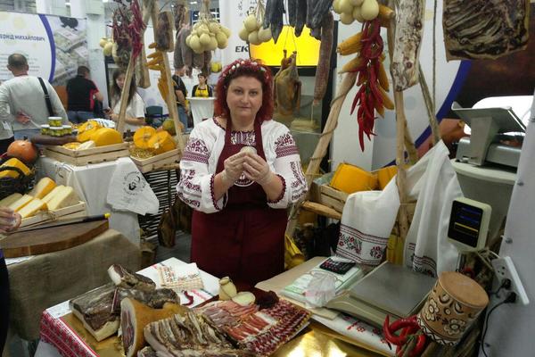 Малі підприємці Донецької та Луганської областей представили свої товари
