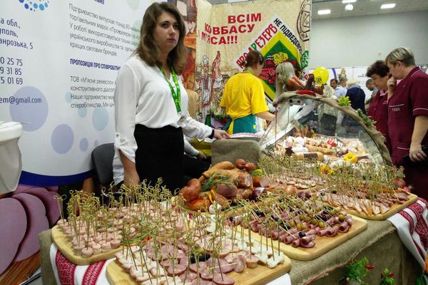 Серед них увага приділялася екологічним харчовим продуктам