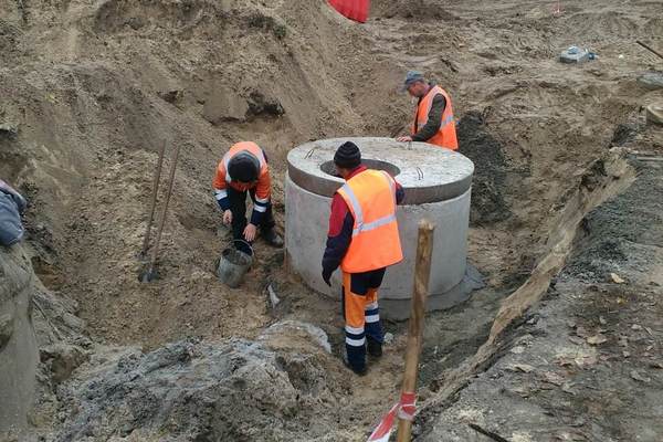 Влаштування дощової каналізації на вул. Алма-Атинській